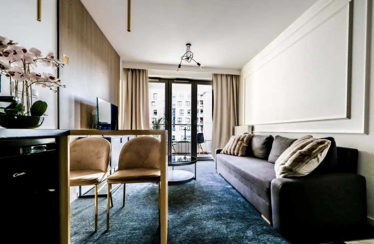 APARTAMENTY ARTE LUBLIN Morwowa- faktura VAT garaż — 2