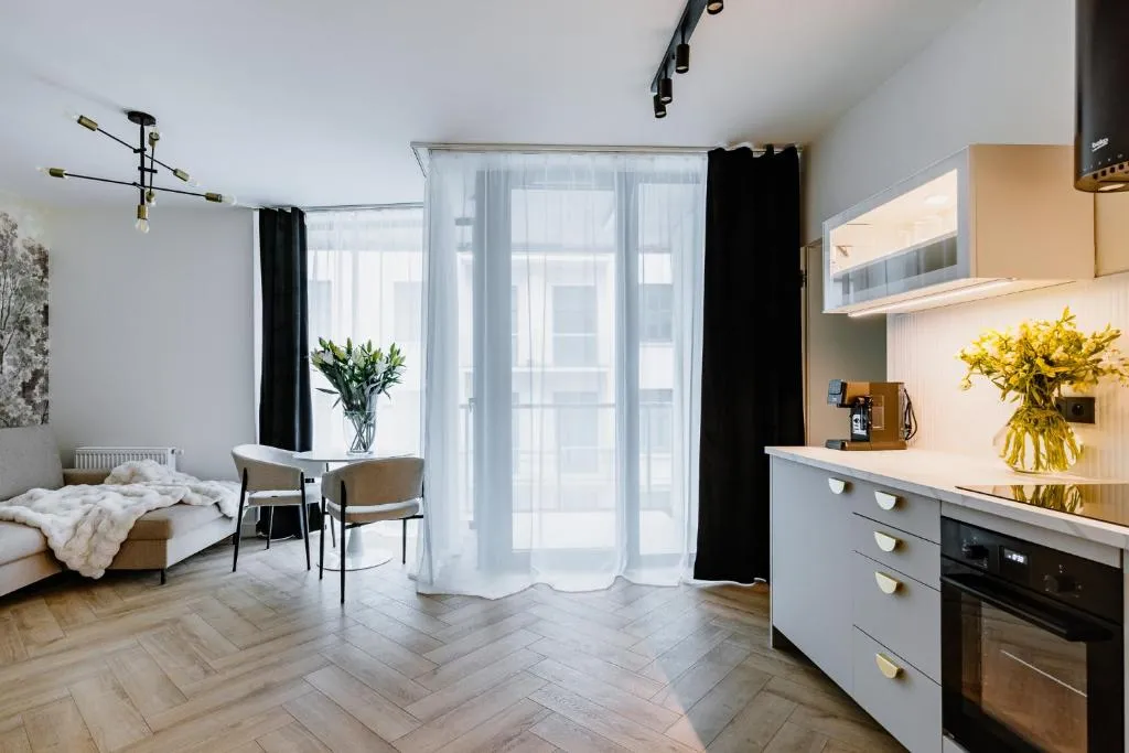 APARTAMENTY ARTE LUBLIN Reduta 172-1- faktura VAT garaż