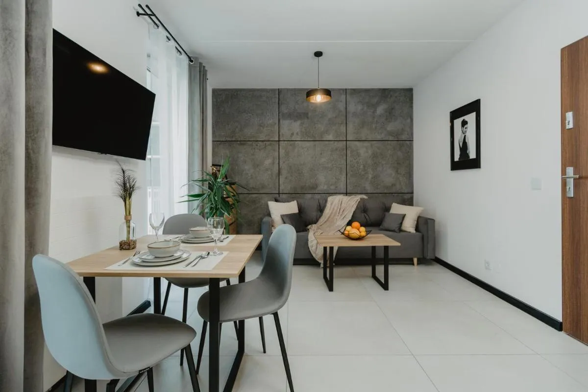 Apartament CHARLIE, F211 — 5