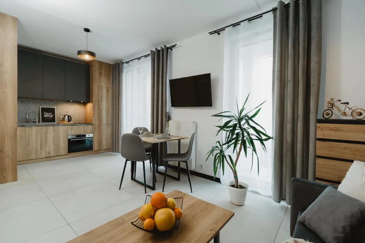 Apartament CHARLIE, F211 — 4