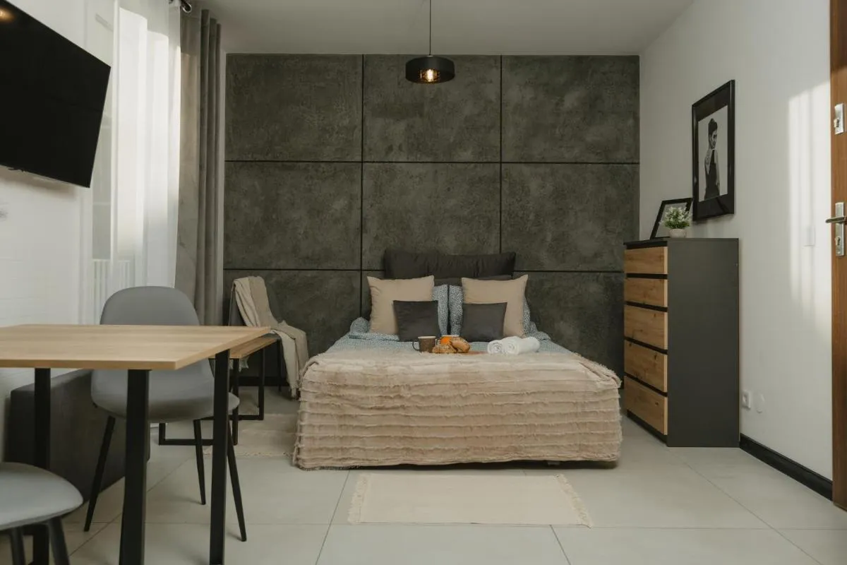 Apartament CHARLIE, F211 — 2