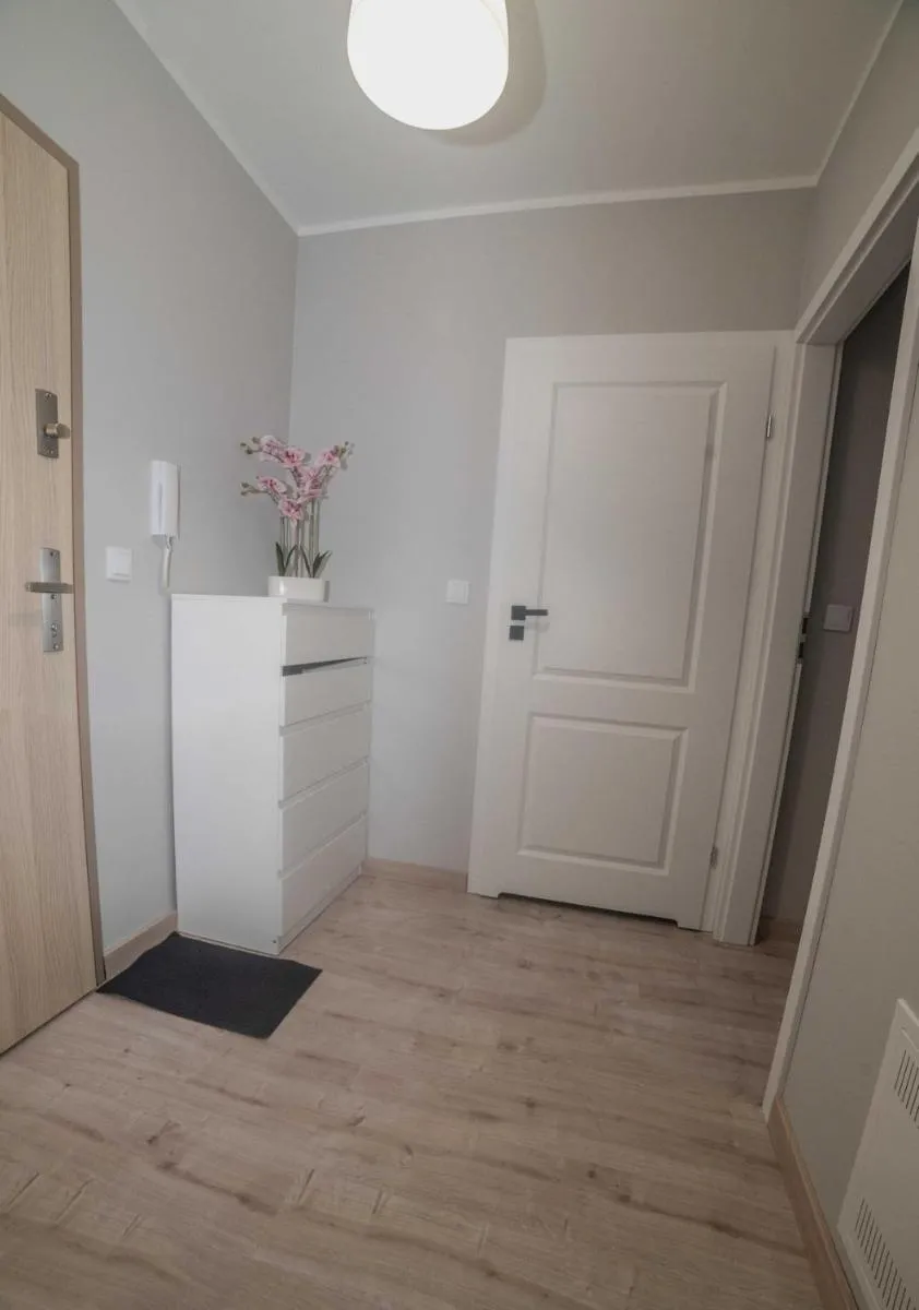 Apartament J3 z dużym balkonem — 2