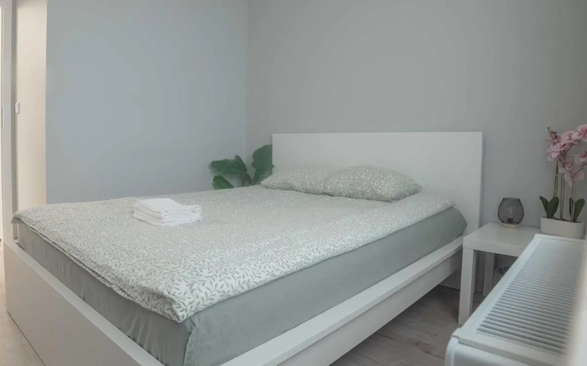 Apartament J3 z dużym balkonem — 6