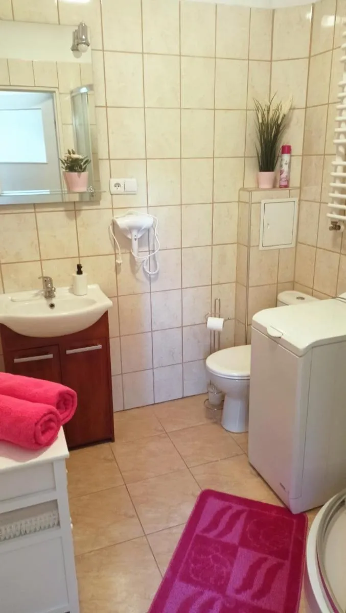 Apartament Malinowy Świętoduska 12 — 3
