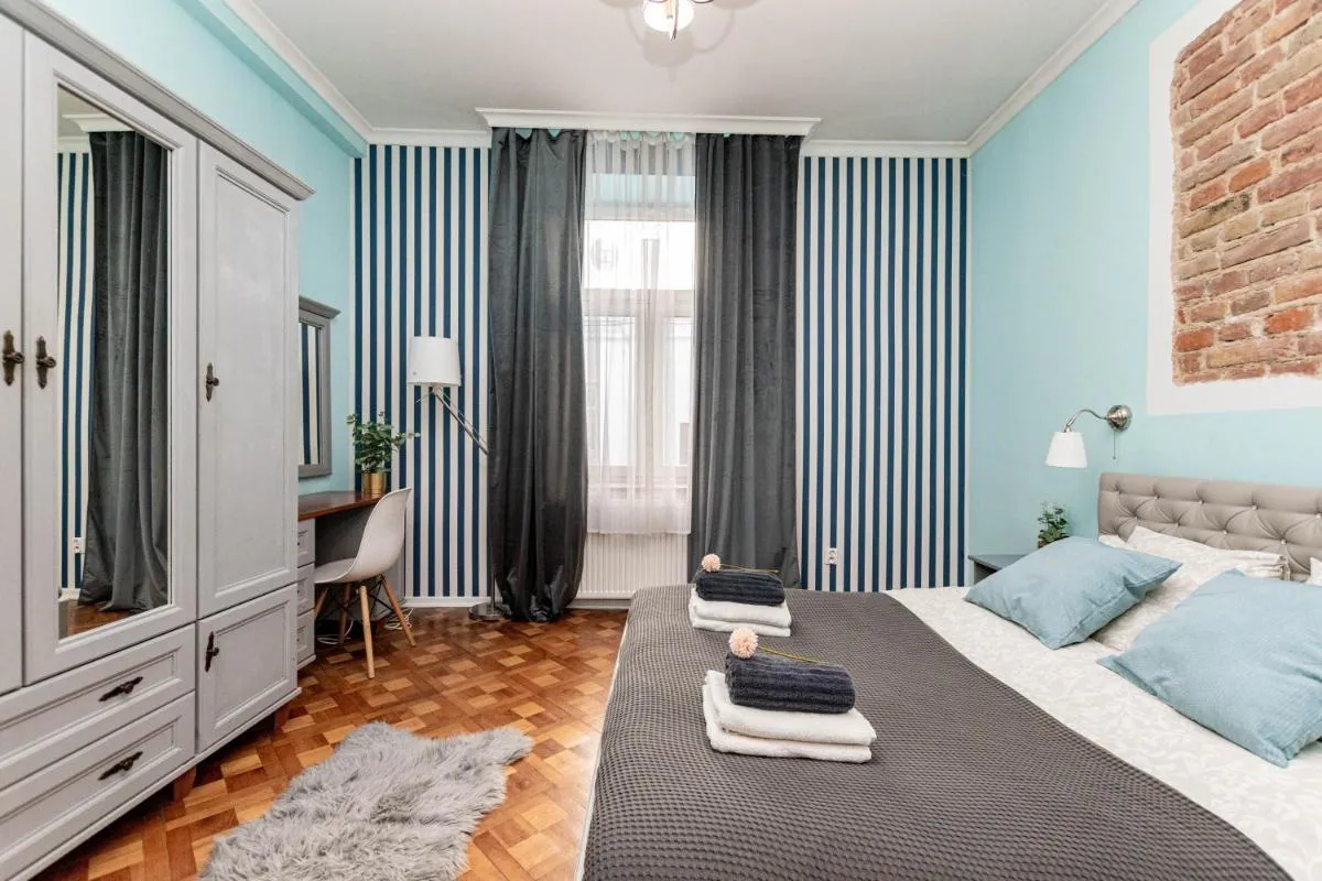 Apartament Queens Superior Centrum — 7