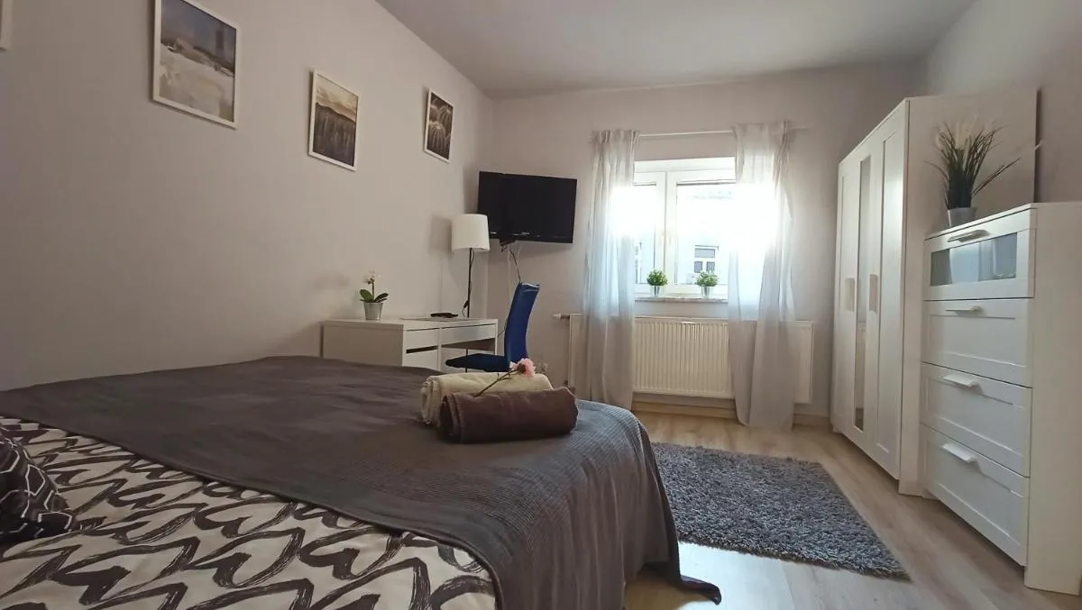 Apartament SREBRNY Krakowskie Przedmieście 26 — 2