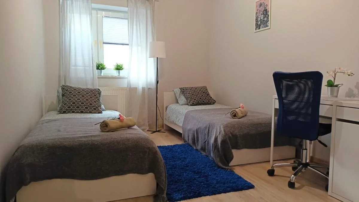 Apartament SREBRNY Krakowskie Przedmieście 26 — 6
