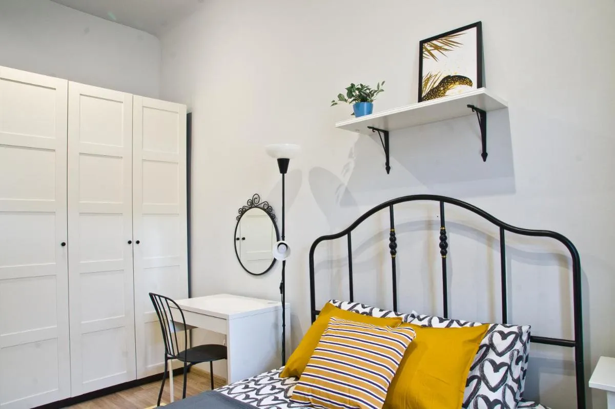 Apartament Turkusowy Świętoduska 12 — 2
