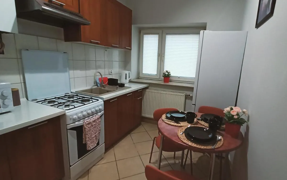 Apartament WIŚNIOWY Krakowskie Przedmieście 26 — 4