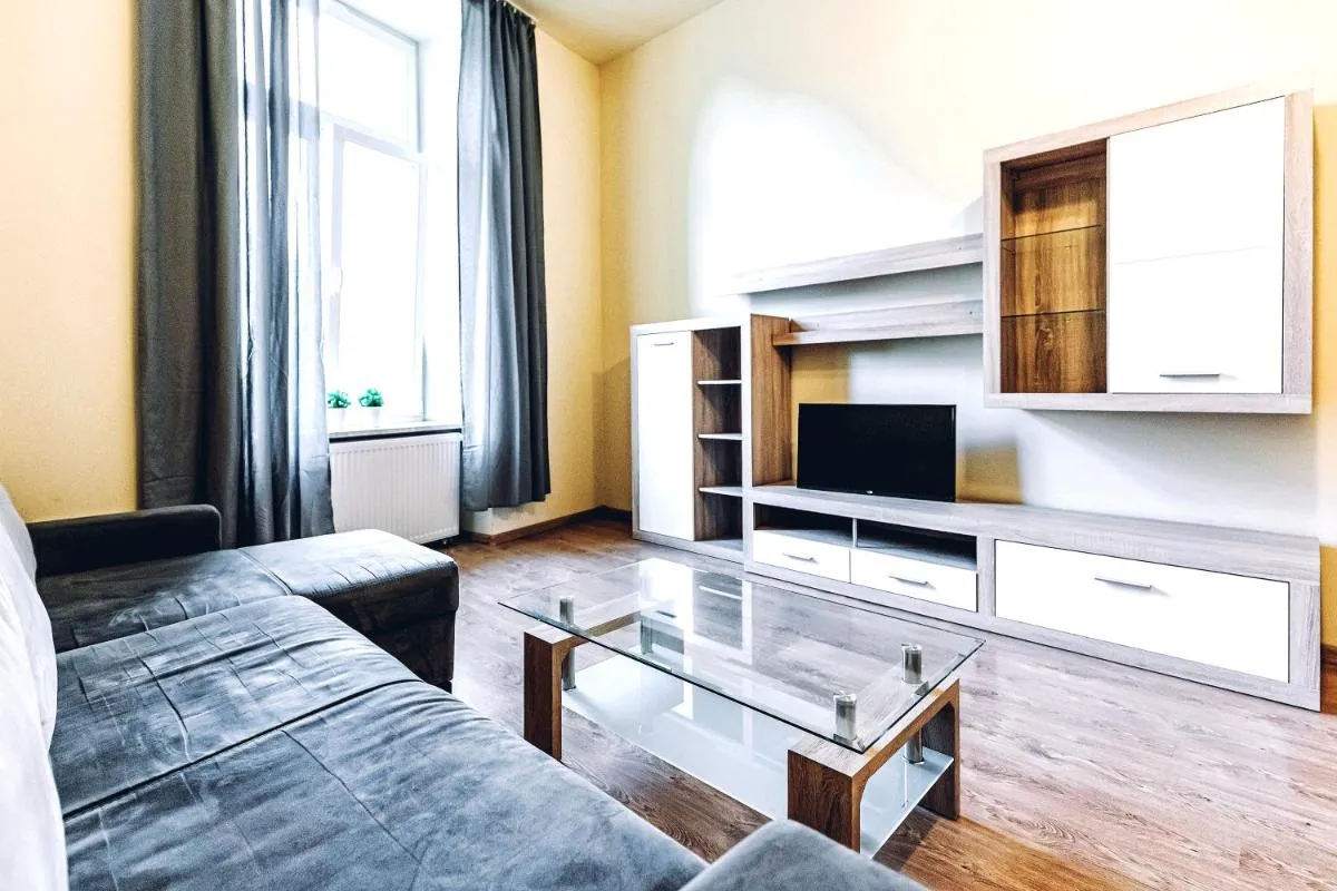 Apartament Żółty Narutowicza 11 — 4