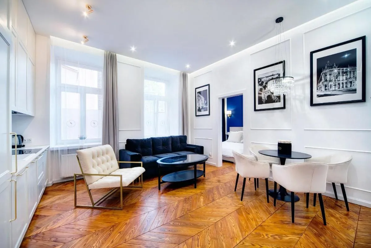 Apartamenty ARTE Lublin Niecała 11 – faktura VAT parking free — 2