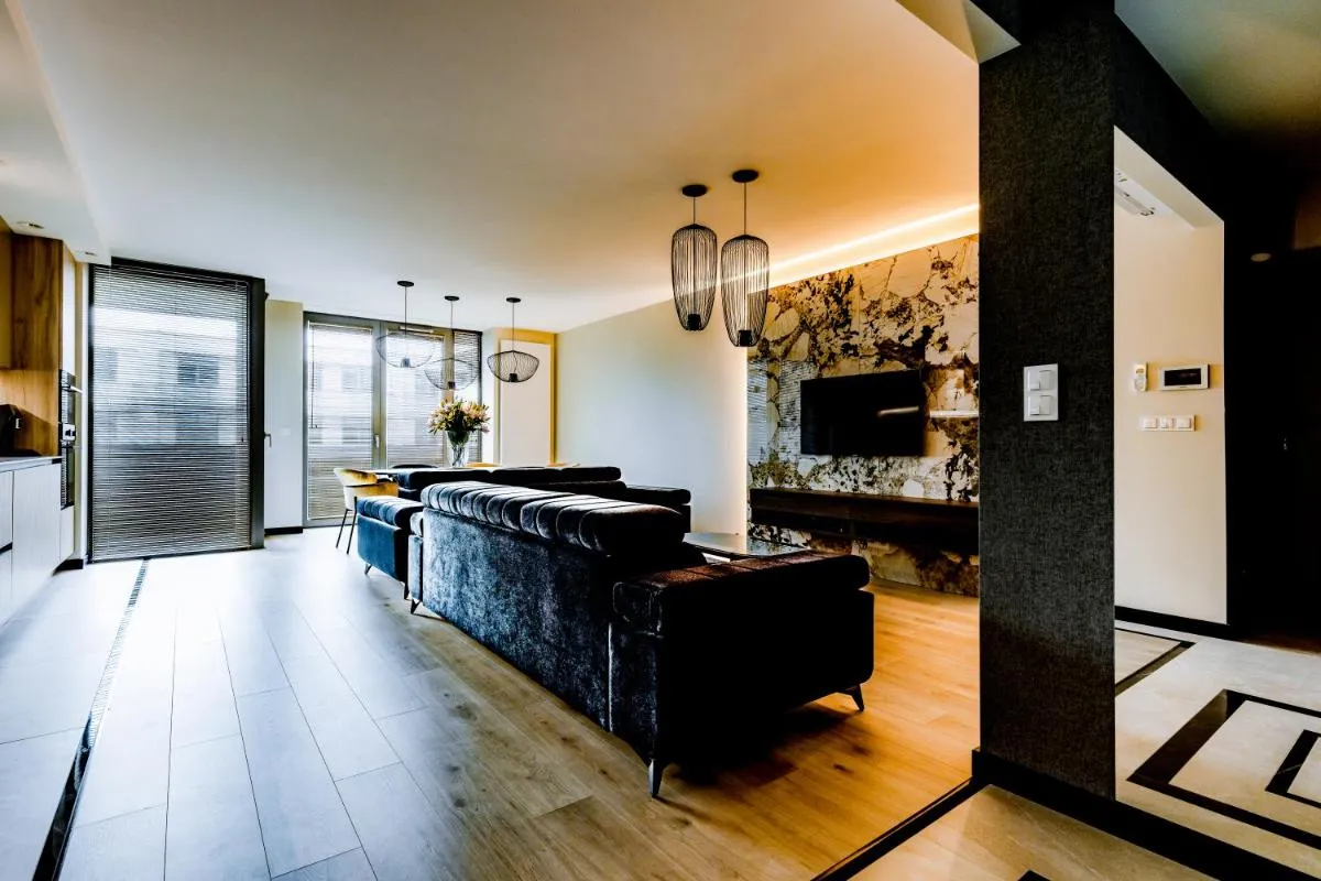 Apartamenty ARTE Lublin Reduta 15A garaż faktura VAT — 2