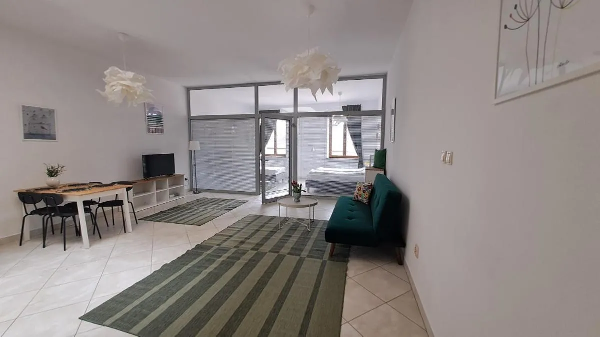 Apartamenty Krakowskie Przedmieście nr 9 — 4