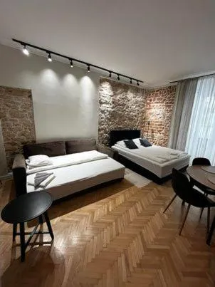 Apartamenty Rynek 5 — 5