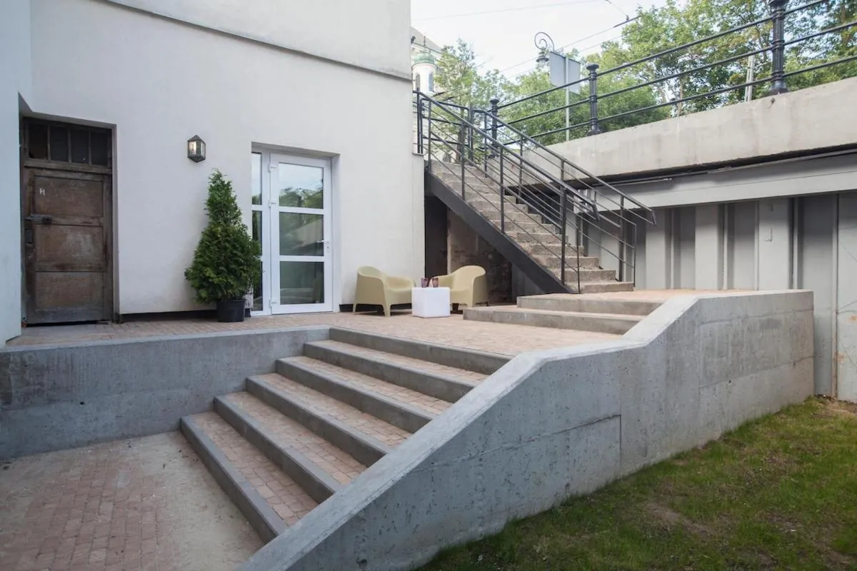 Apartment by the cathedral II — 6