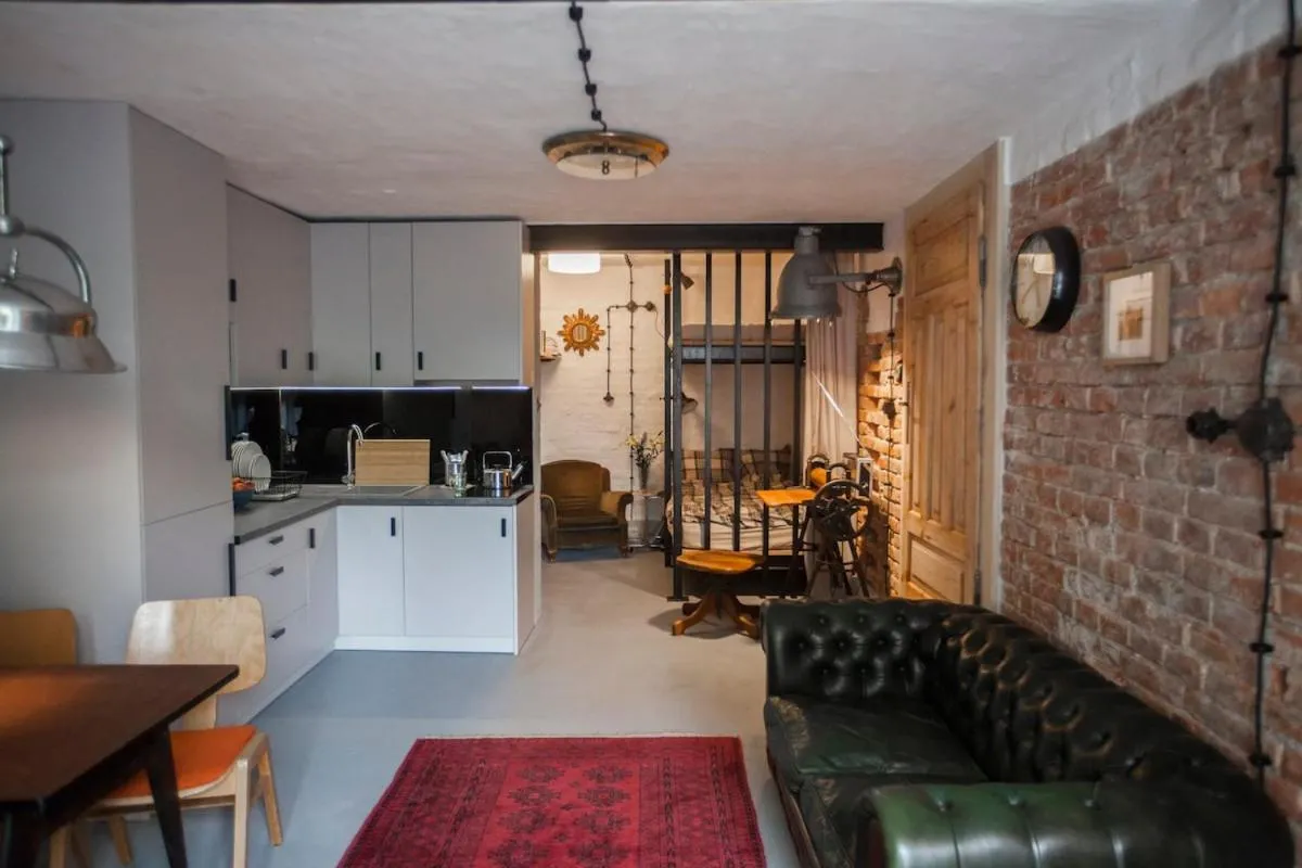Apartment by the cathedral II — 4