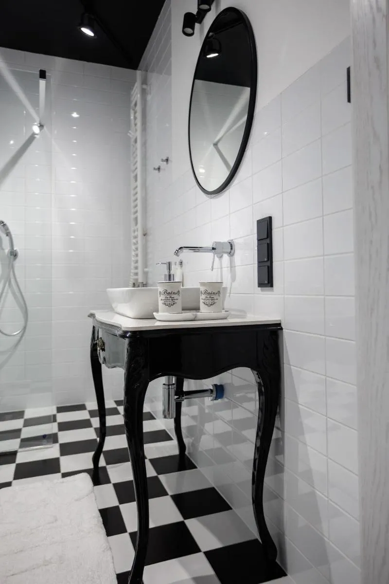 Art Apartamenty II Basen & SPA w CENTRUM z Balkonem, Faktura VAT — 5