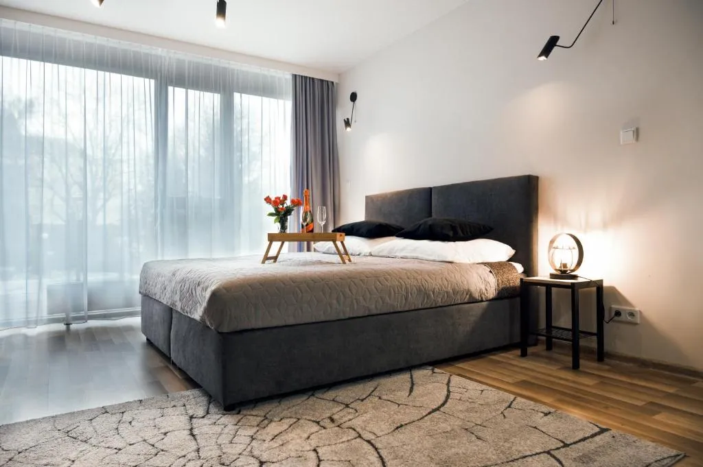 EASY RENT APARTAMENTS – Silver 9, Basen & SPA, Centrum Free Parking 24h Check-in