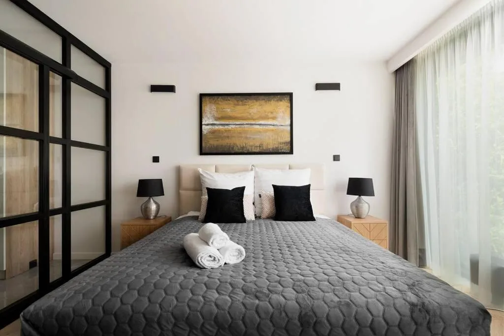 EASY RENT Apartments – GOLD 36, Basen & SPA, Centrum Free Parking 24h Check-in — 2