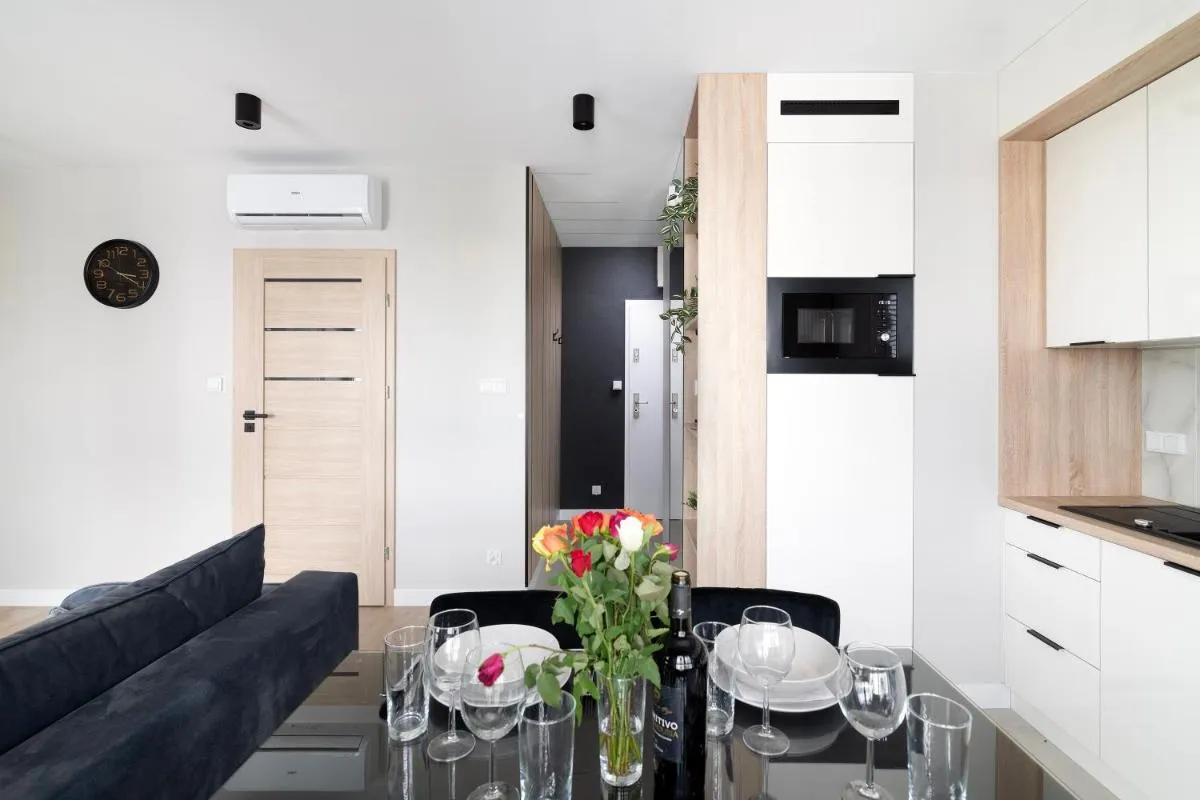 EASY RENT Apartments – Kompozytorów Old Town View, Free Parking, 24h Check-in — 6
