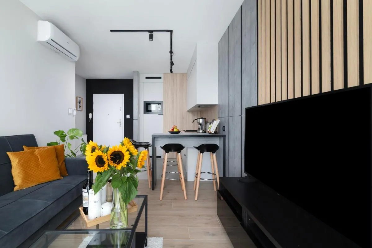 EASY RENT Apartments – Kompozytorów Polskich 51, Free Parking, 24h Check-in — 5