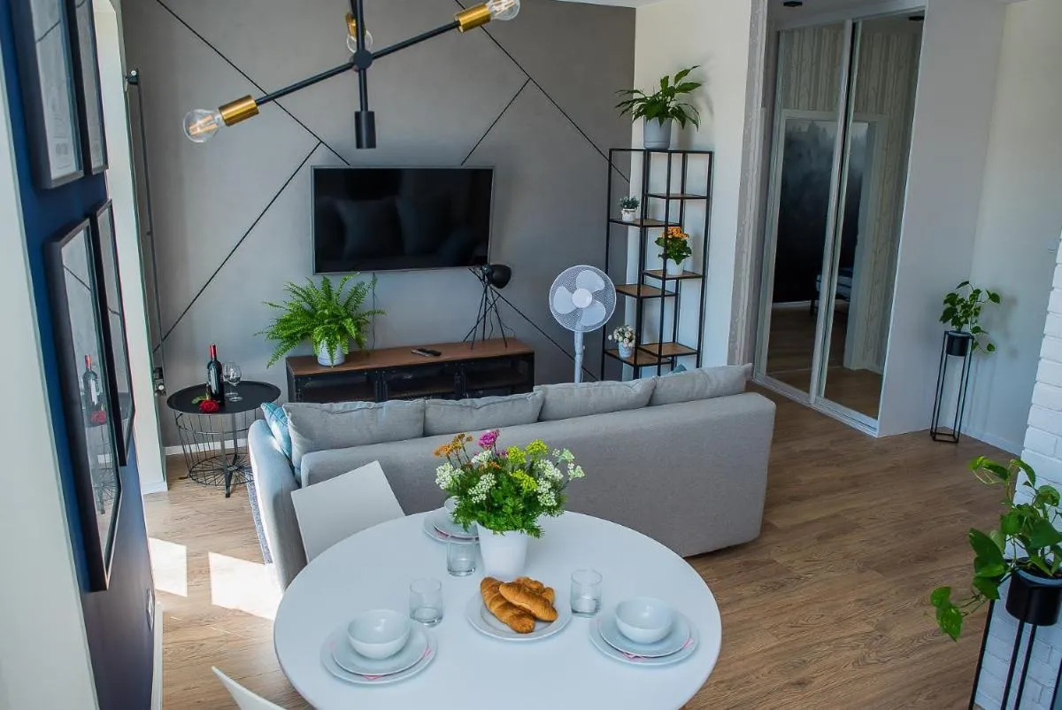 EASY RENT Apartments – Plac Targowy, Centrum 24h Check-in, Widok na Zamek — 3
