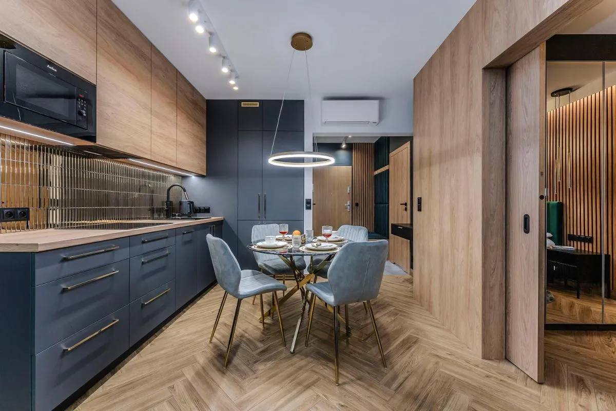 EASY RENT Apartments – Reduta 110, Free Parking, 24h Check-in — 7