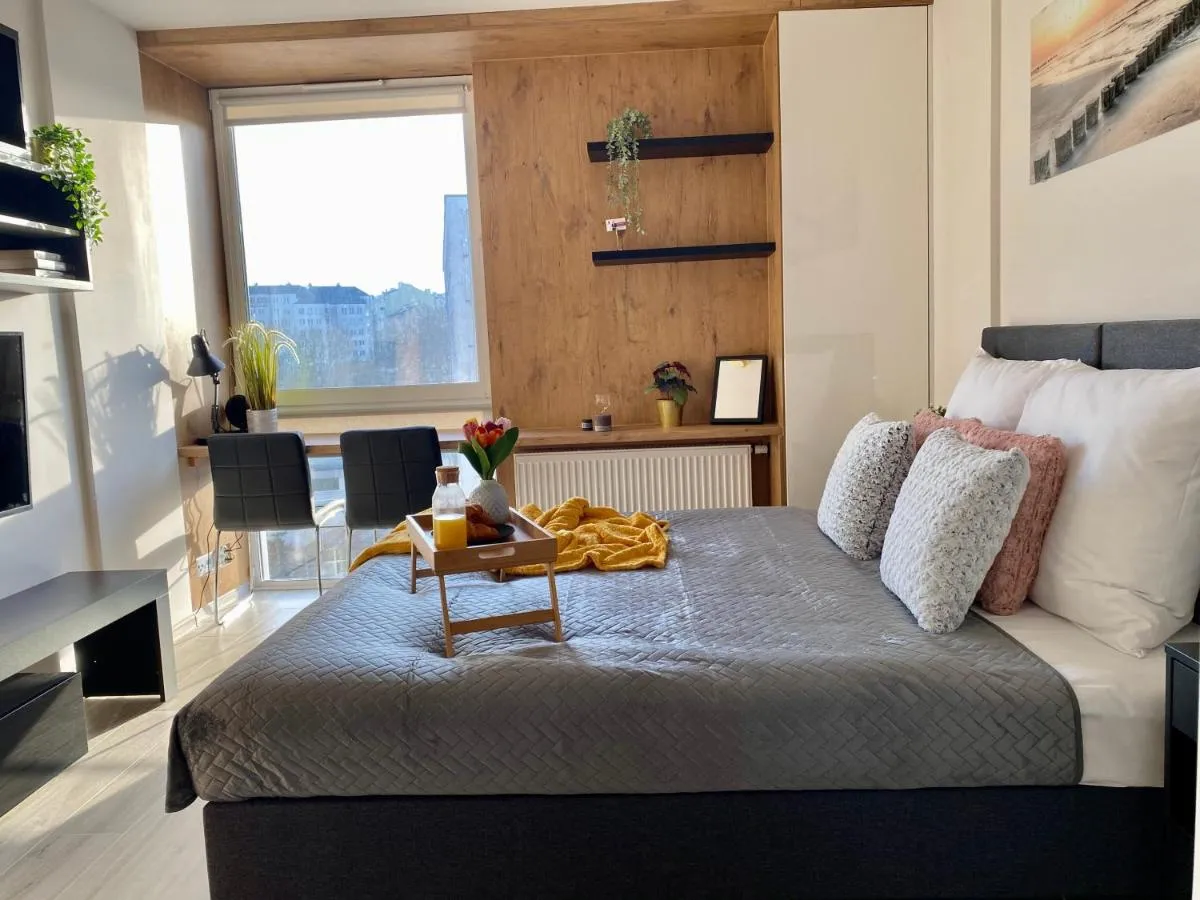 EASY RENT Apartments – Smart, 24h Check-in — 4