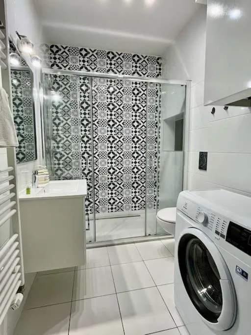 EASY RENT- Nice, Centrum, 24h Check-in — 3