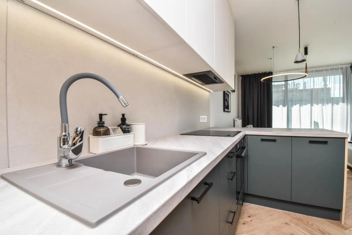 EASY RENT- Reduta 52, CityCenter, 24h Check-in — 7
