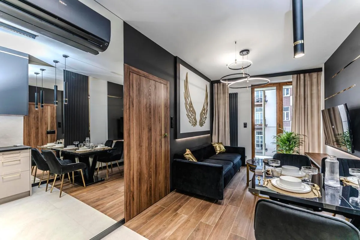 EASY RENT- Wieniawska 7 SAUNA, Centrum, Parking — 3