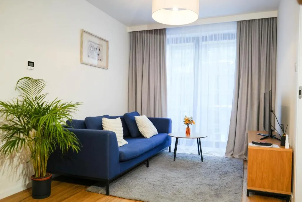 EASY RENT- Wieniawska 80 24h Check-in