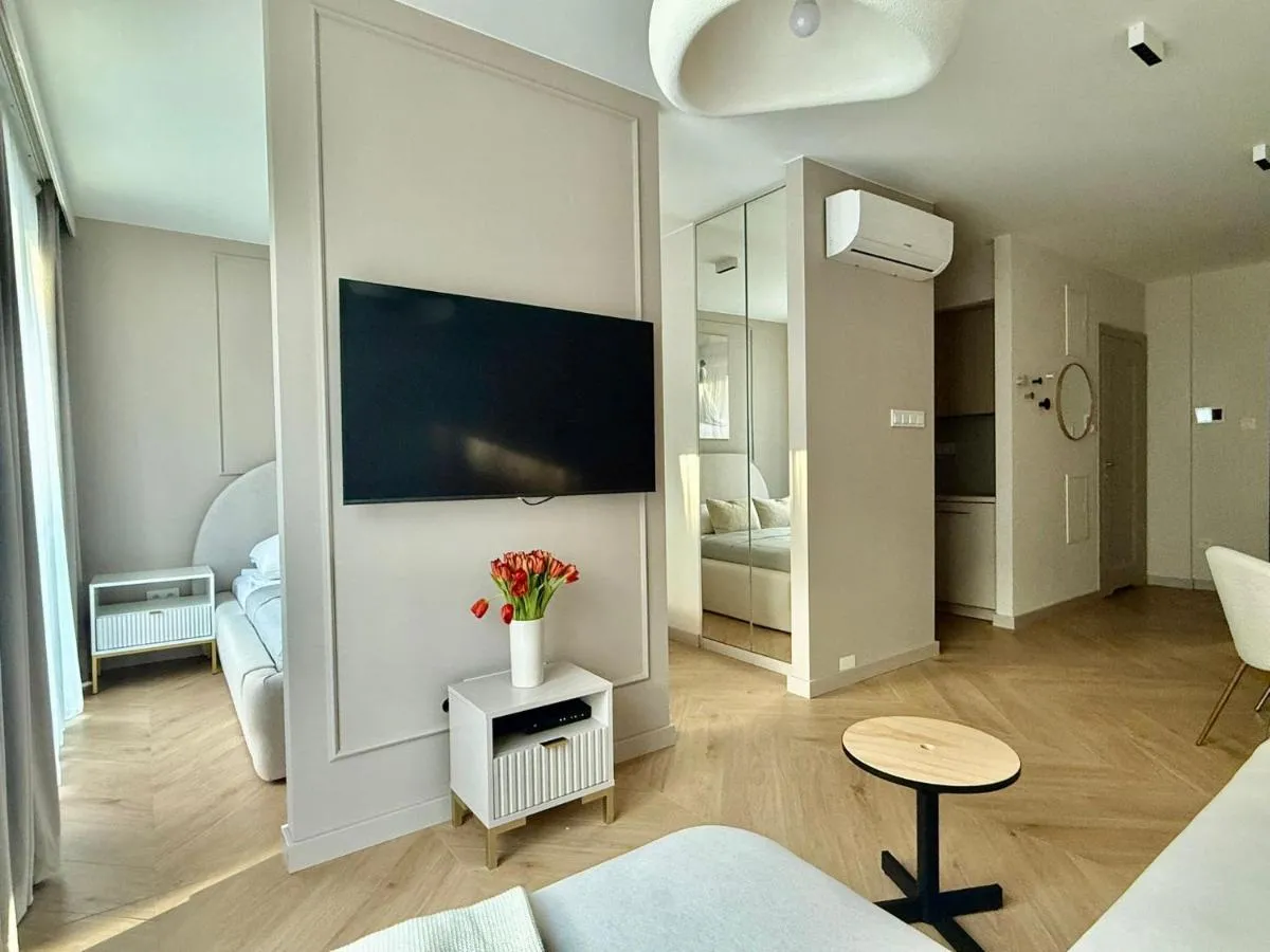 EASY RENT- Wieniawska 90, 24h Check-in — 5