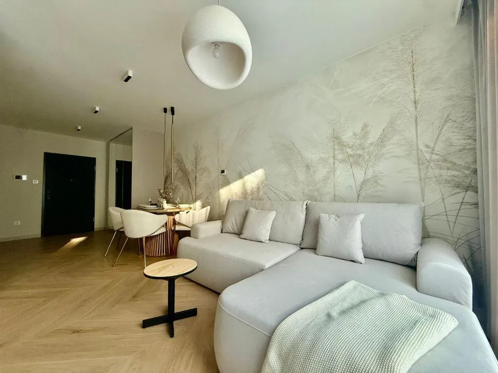 EASY RENT- Wieniawska 90, 24h Check-in