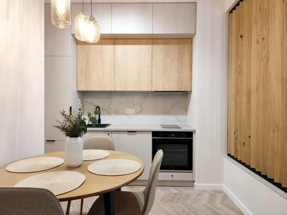 EASY RENT- Wieniawska 98, Centrum — 7
