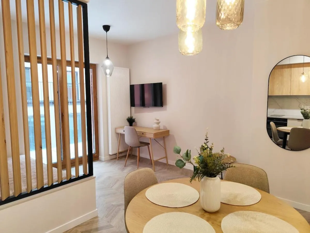 EASY RENT- Wieniawska 98, Centrum — 5
