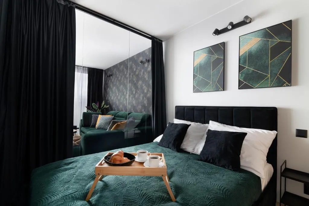 Easy Rent Apartments – BRILLIANT, Basen & SPA, Centrum 24h Check-in