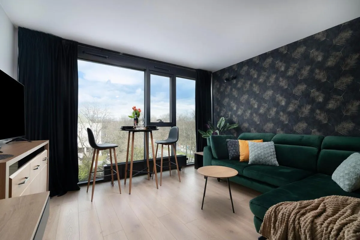 Easy Rent Apartments – BRILLIANT, Basen & SPA, Centrum 24h Check-in — 5