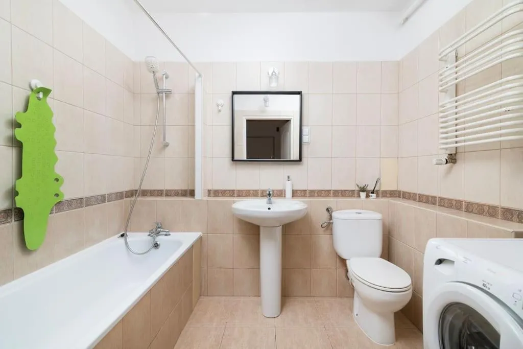 Easy Rent Apartments – Family, Centrum, Free parking, 24h Check-in — 3