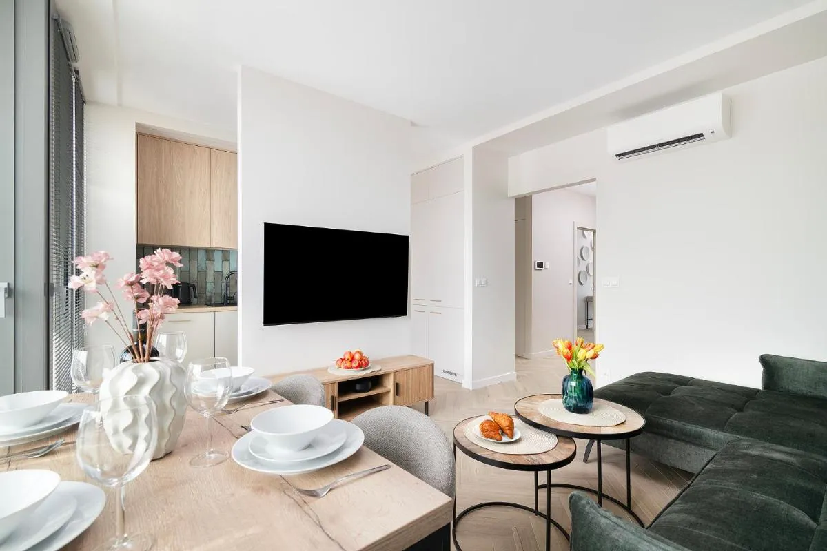 Easy Rent Apartments – Reduta Verde, Free Parking, 2 bedroom, 24h Check-in — 3