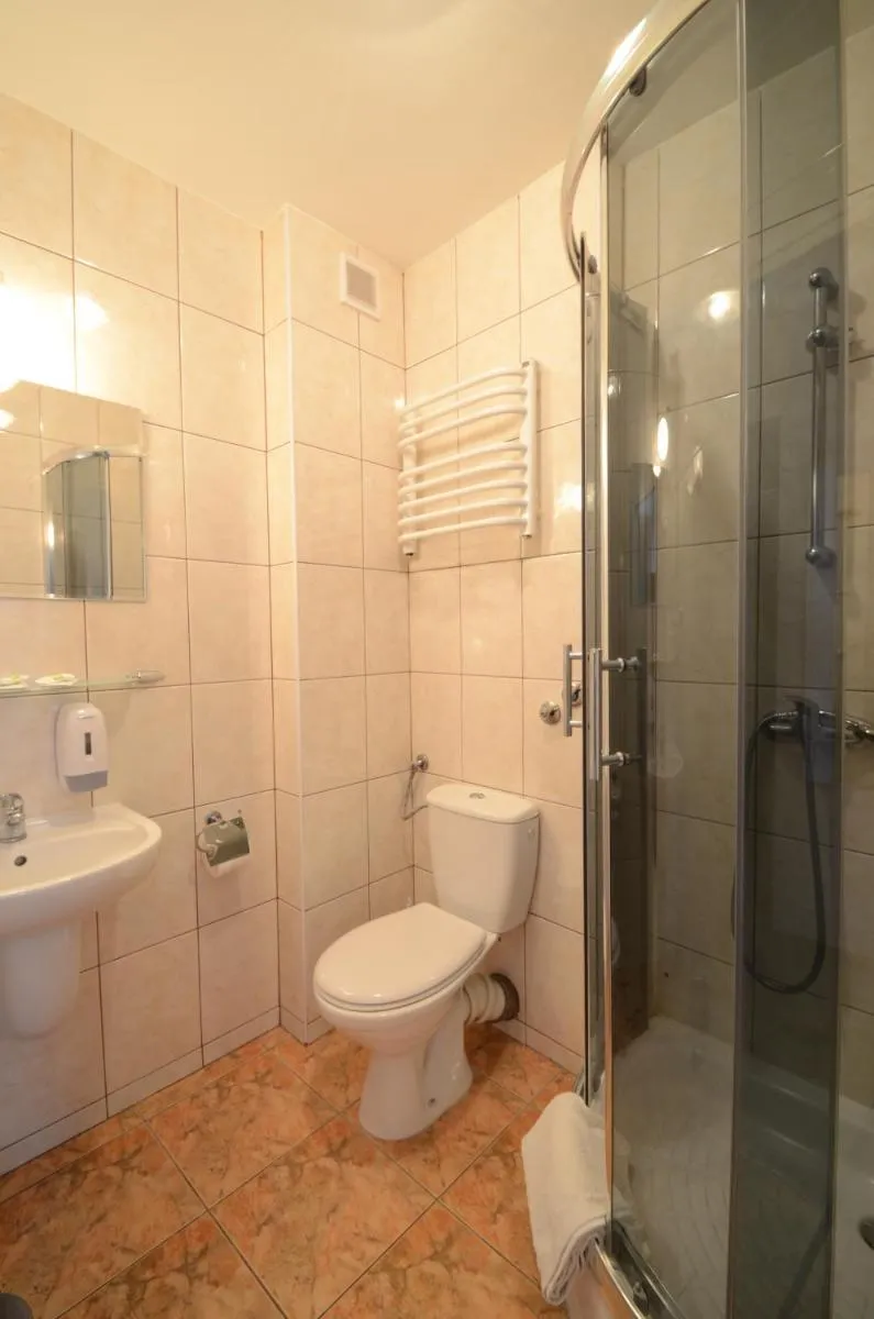 Hotel PZMot — 3
