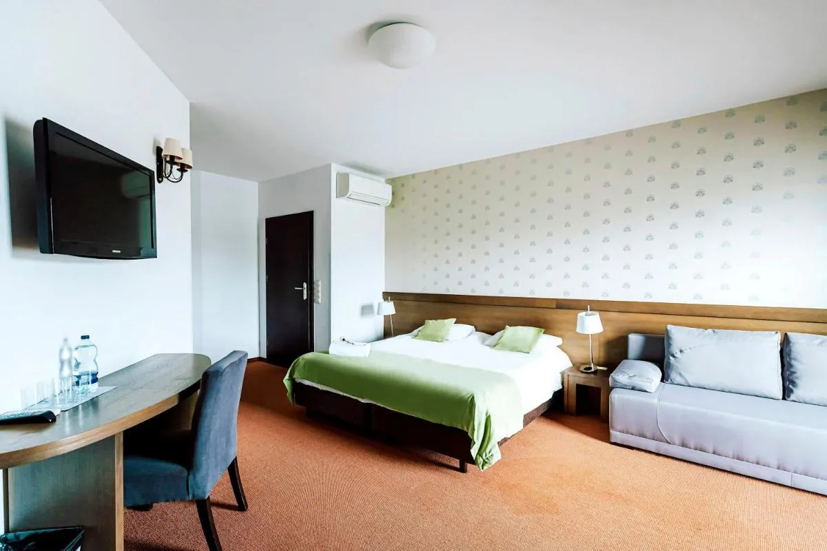 Hotel Willowa — 2
