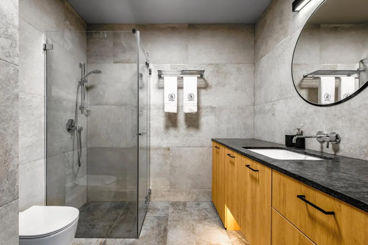 PLATiNIUM RESIDENCE&SPA BASEN-SAUNA “BEST VIEW” CENTER — 3