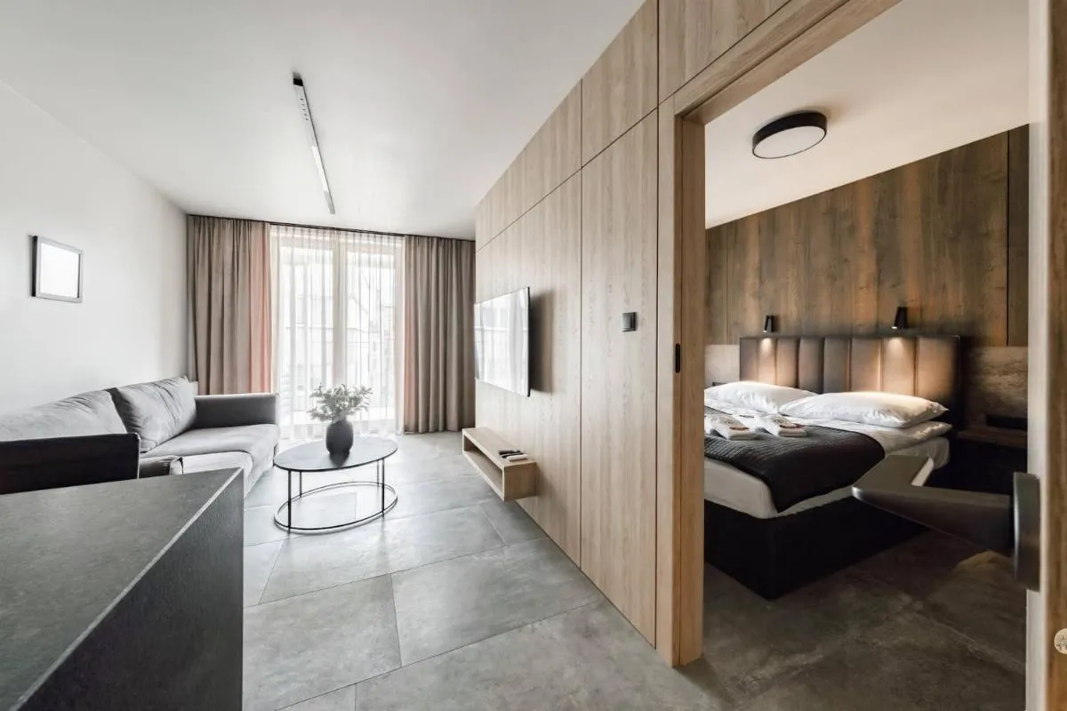 PLATiNiUM RESiDENCE GARDEN SASKI – “CENTRUM” — 3
