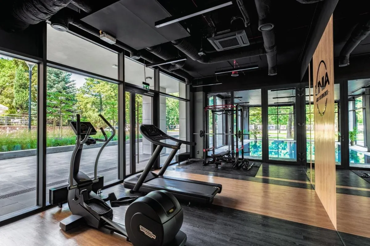 Prestige Luxury Spa Suite- Basen, Jacuzzi, Sauna & Prywatne Miejsce Parkingowe — 6
