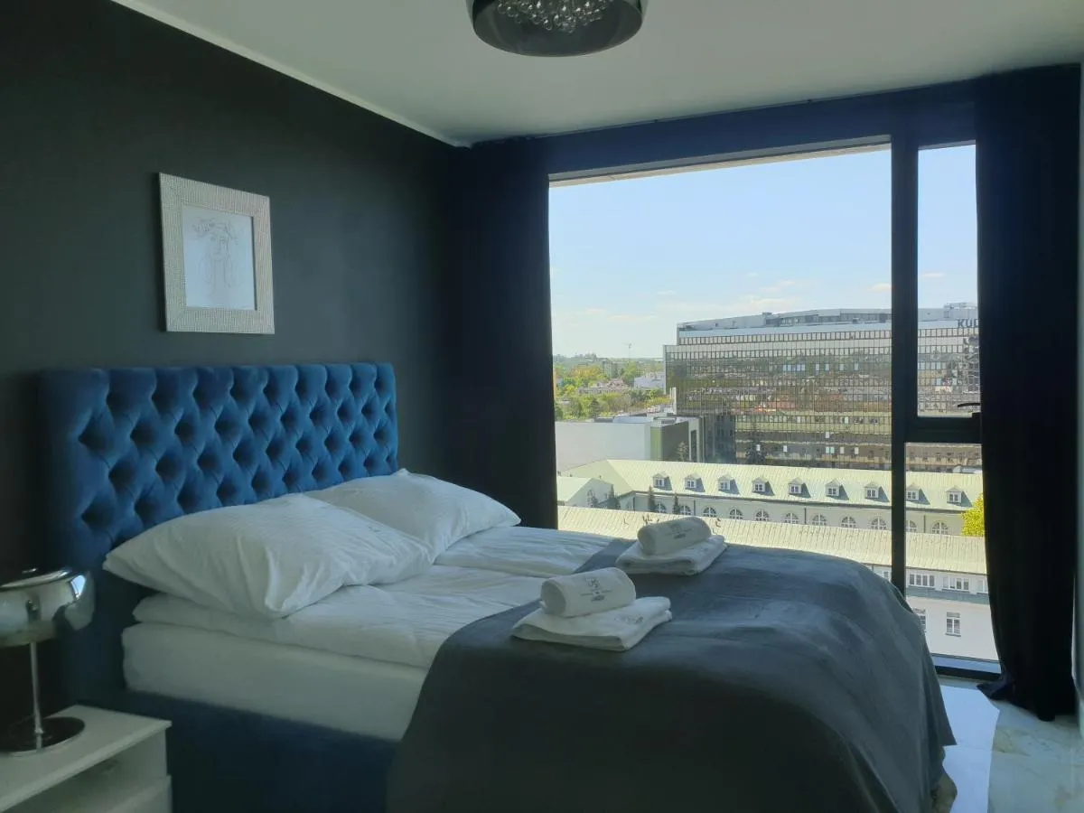 RS SUITES PRESTIGE 14 piętro “SKY” Racławickie 10 HOME & SPA — 2