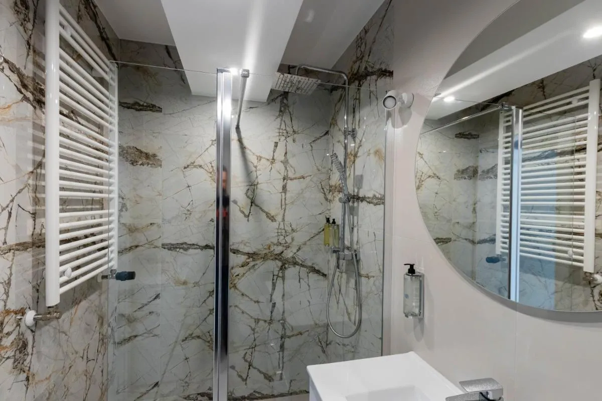 RS SUITES PRESTIGE Racławickie 10 HOME & SPA — 3