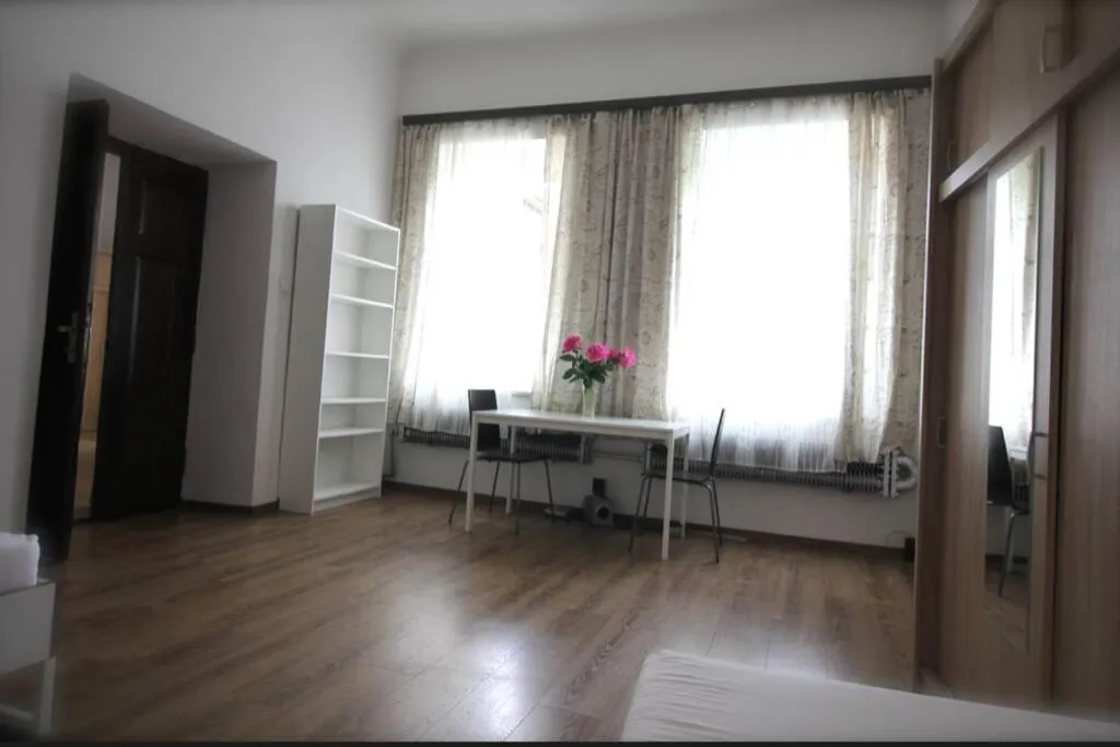 Simplicity Apartment – Lublin City Center — 3