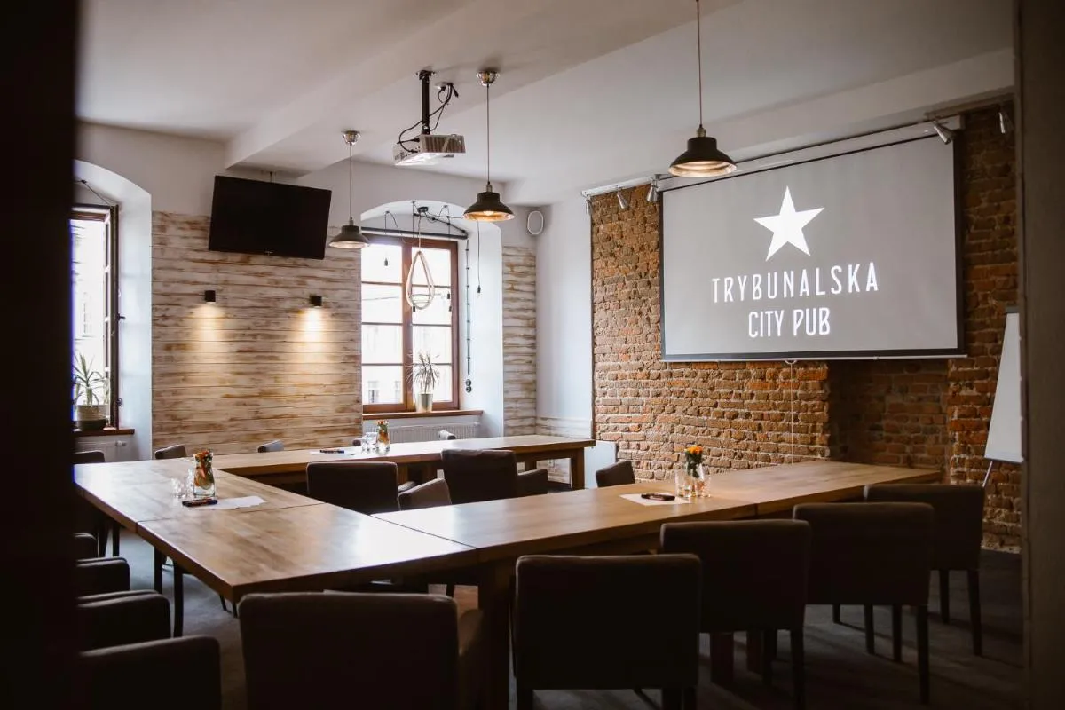 Trybunalska — 5