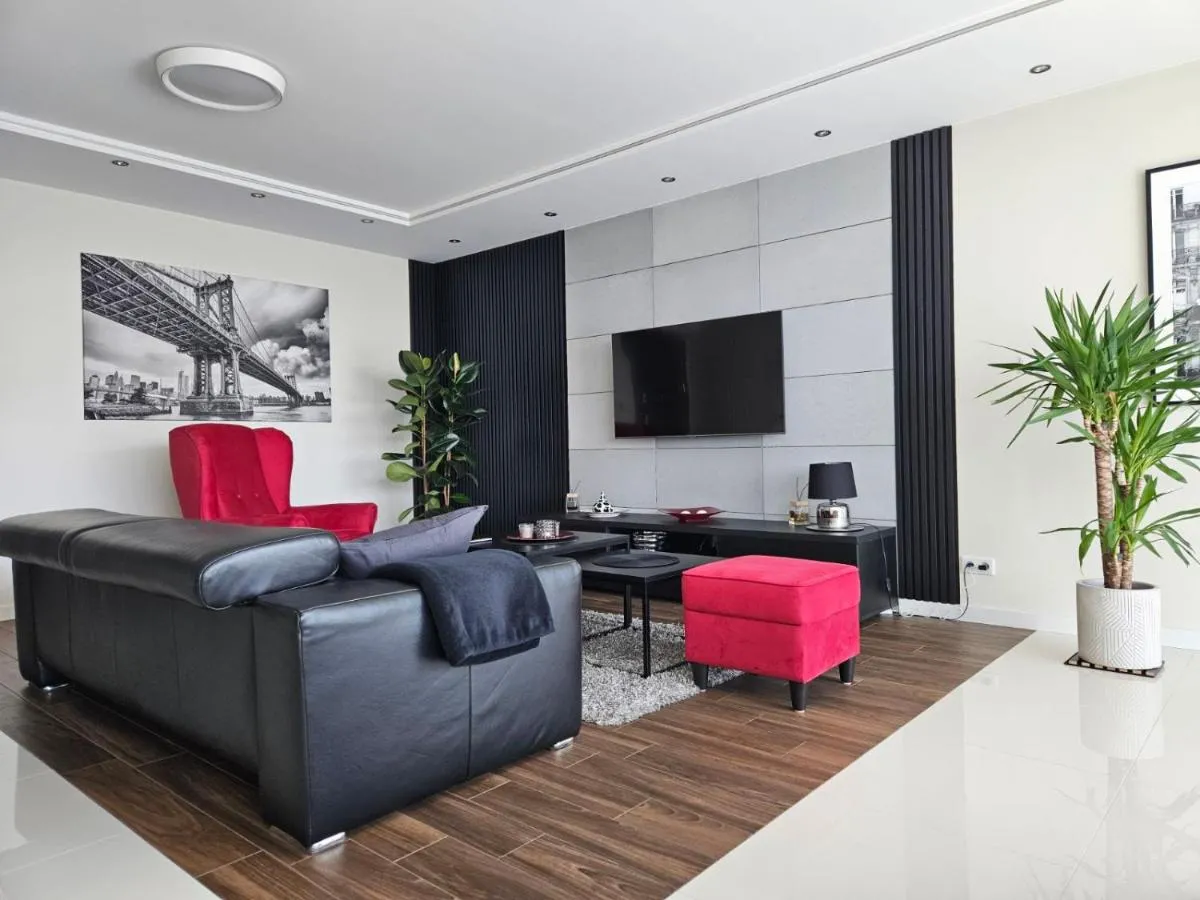 YOUR Apartment Unia Art Residence — 3
